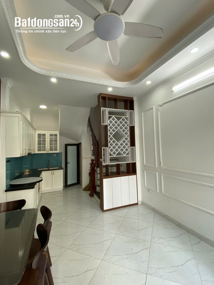 Cho thuê nhà nguyên căn sạch đẹp ở Mỹ Đình - Nam Từ Liêm 31m x 5T giá 13 triệu