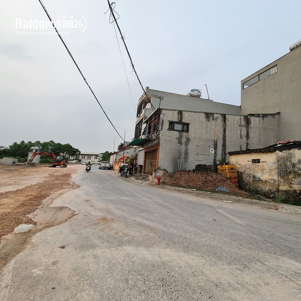 Bán đất Kiêu Kỵ, Gia Lâm, HN. 202m2, mt 8m, ô tô tránh 1x tỷ tiểu học. Lh 0989894845