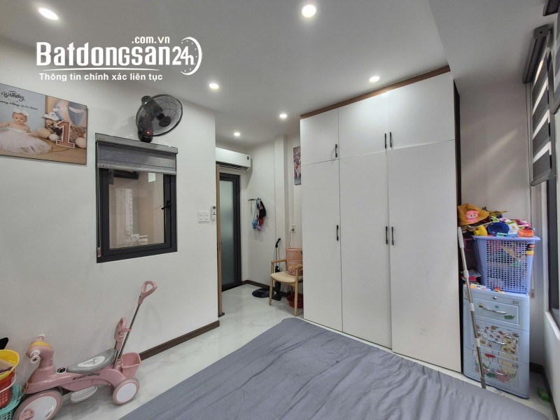 Bán nhà Đường Nguyễn Tri Phương, Phường Vườn Lài (Quận 10 cũ), Hồ Chí Minh