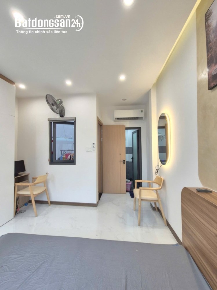Bán nhà Đường Nguyễn Tri Phương, Phường Vườn Lài (Quận 10 cũ), Hồ Chí Minh