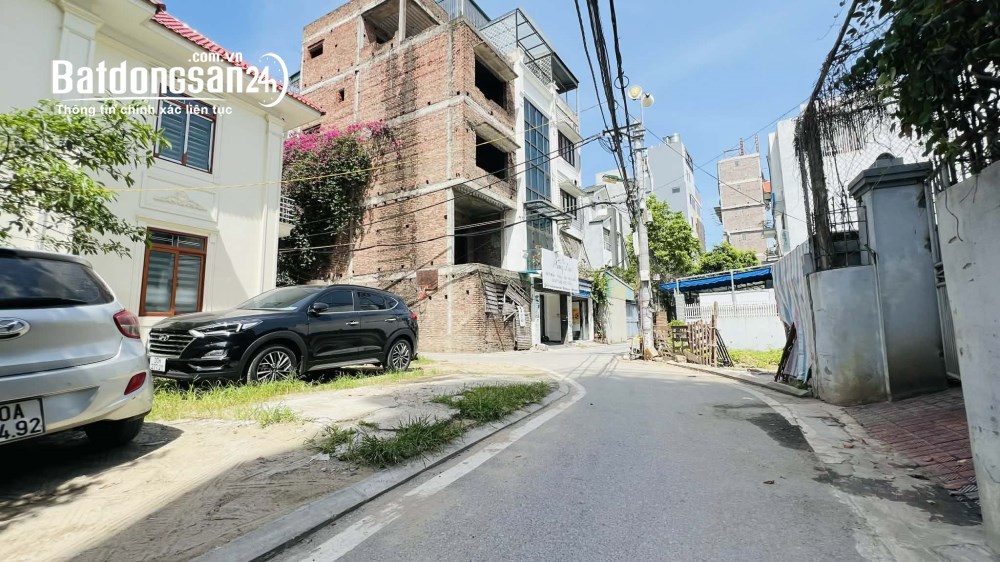 bán nhà Đàm Quang Trung, 78m, mặt tiền 5.8m, ngõ thông, ôtô qua cửa,
