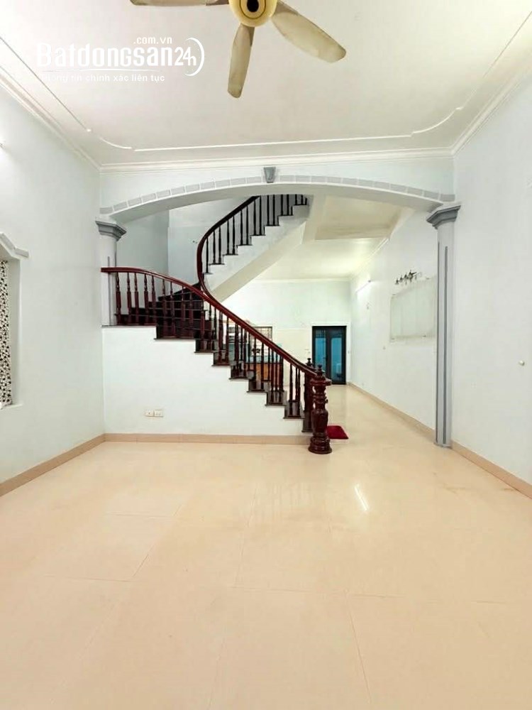 bán nhà Đàm Quang Trung, 78m, mặt tiền 5.8m, ngõ thông, ôtô qua cửa,