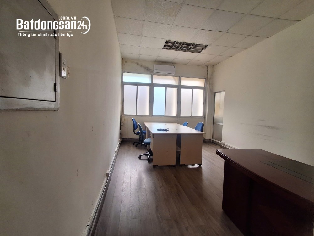 Cho thuê VP Vũ Ngọc Phan, Láng Hạ. Các phòng diện tích 20m2. Điện rẻ 3500