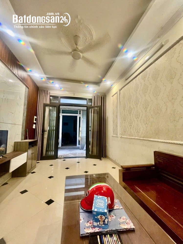 Cho thuê nhà Phương Canh - Nam Từ Liêm 30m x 5T giá 12TR FULL ĐỒ SẠCH ĐẸP
