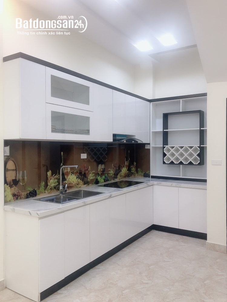 Siêu phẩm Cầu Giấy!nhà Doãn Kế Thiện,Hồ Tùng Mậu 35m2x5T full đồ,oto VF3 đỗ 8,3 tỷ