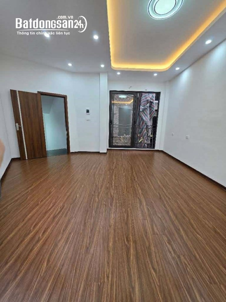NHÀ THÔNG PHỐ HÀO NAM 45m2 x 5T_2 MẶT THOÁNG_CÁCH Ô TÔ TRÁNH 30M_VỀ Ở NGAY, hơn 8 tỷ