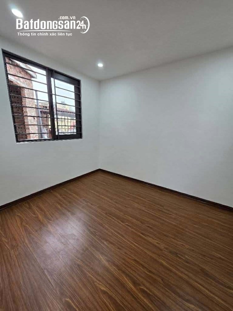 NHÀ THÔNG PHỐ HÀO NAM 45m2 x 5T_2 MẶT THOÁNG_CÁCH Ô TÔ TRÁNH 30M_VỀ Ở NGAY, hơn 8 tỷ