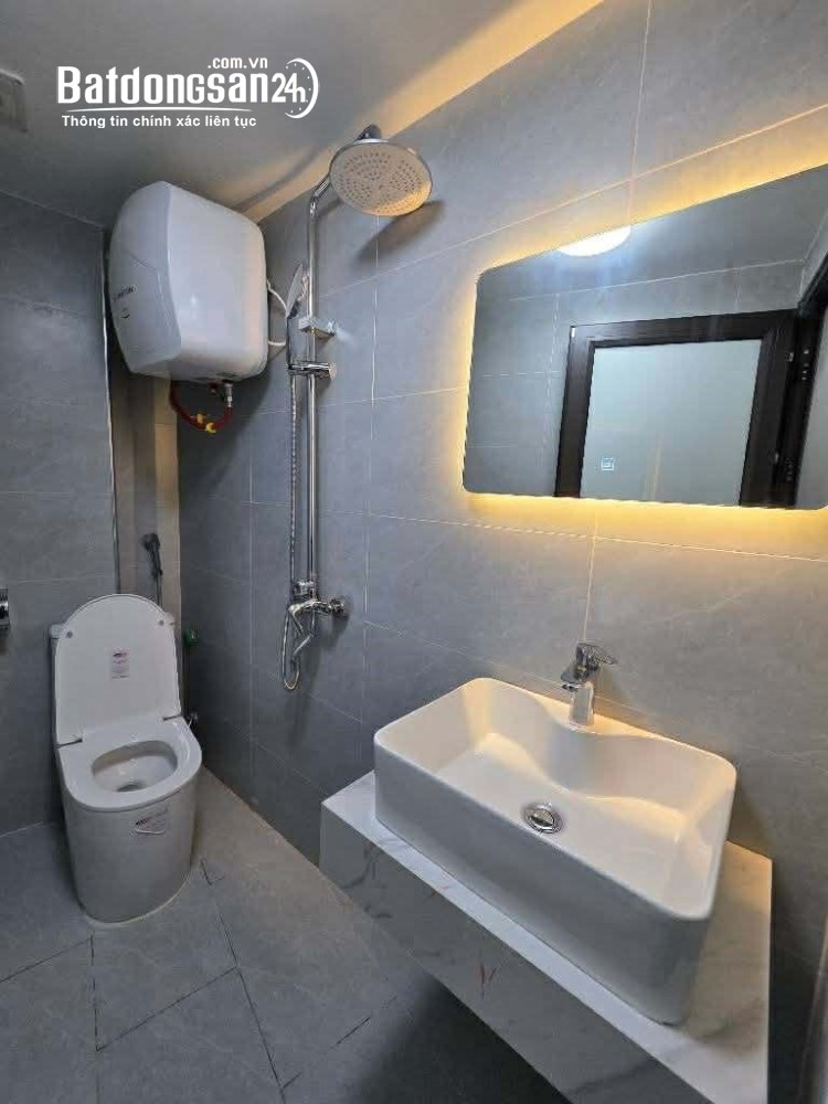 NHÀ THÔNG PHỐ HÀO NAM 45m2 x 5T_2 MẶT THOÁNG_CÁCH Ô TÔ TRÁNH 30M_VỀ Ở NGAY, hơn 8 tỷ