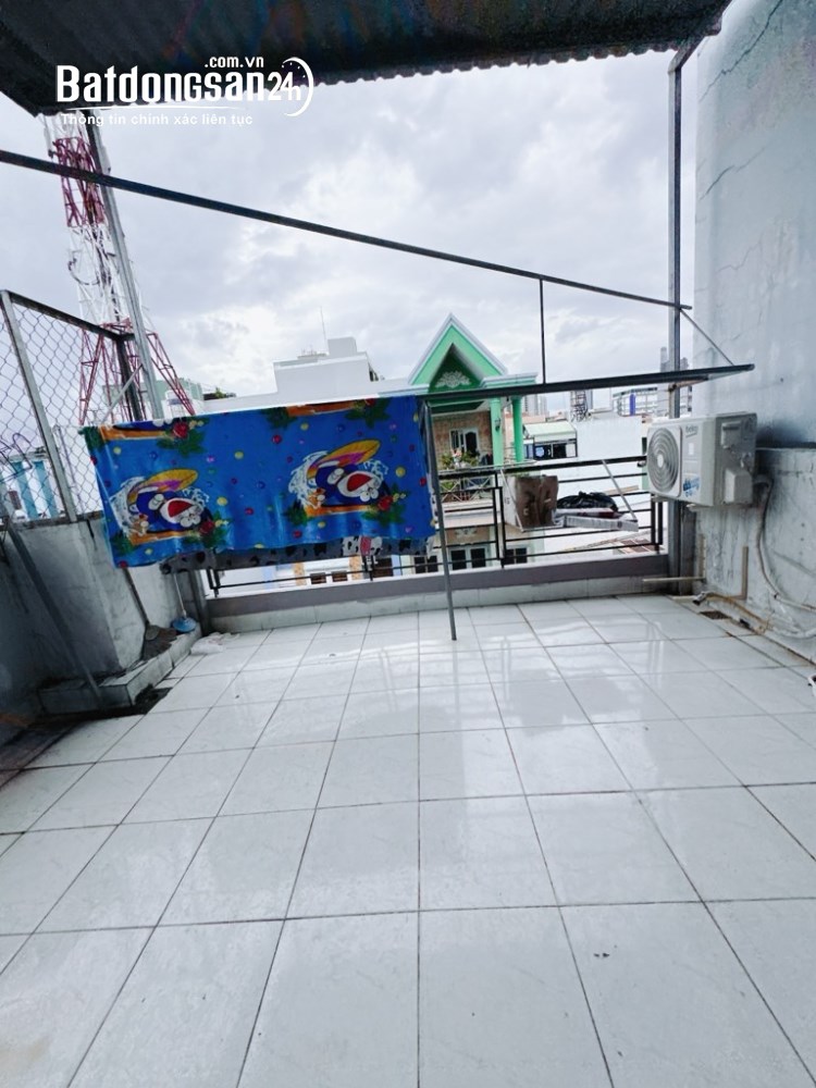 Bán nhà Đường Đoàn Văn Bơ, Phường Xóm Chiếu (Quận 4 cũ), Hồ Chí Minh