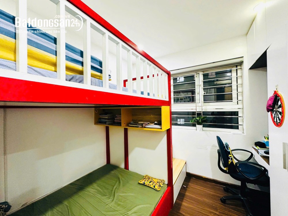 Cần bán căn hộ 03 ngủ, 05 tòa mới, 82m2, Khu Đô Thị Thanh Hà, Hà Đông, Hà Nội 