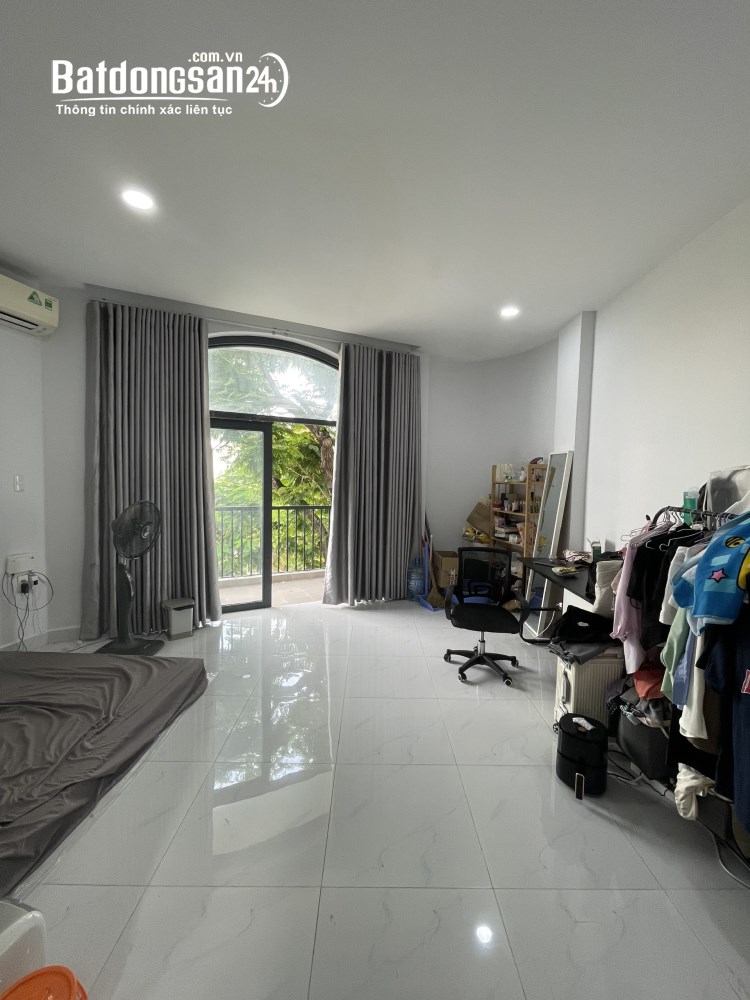 Chính chủ bán nhà mặt tiền 275 Hoàng Sa, P.Tân Định, Q1, HCM