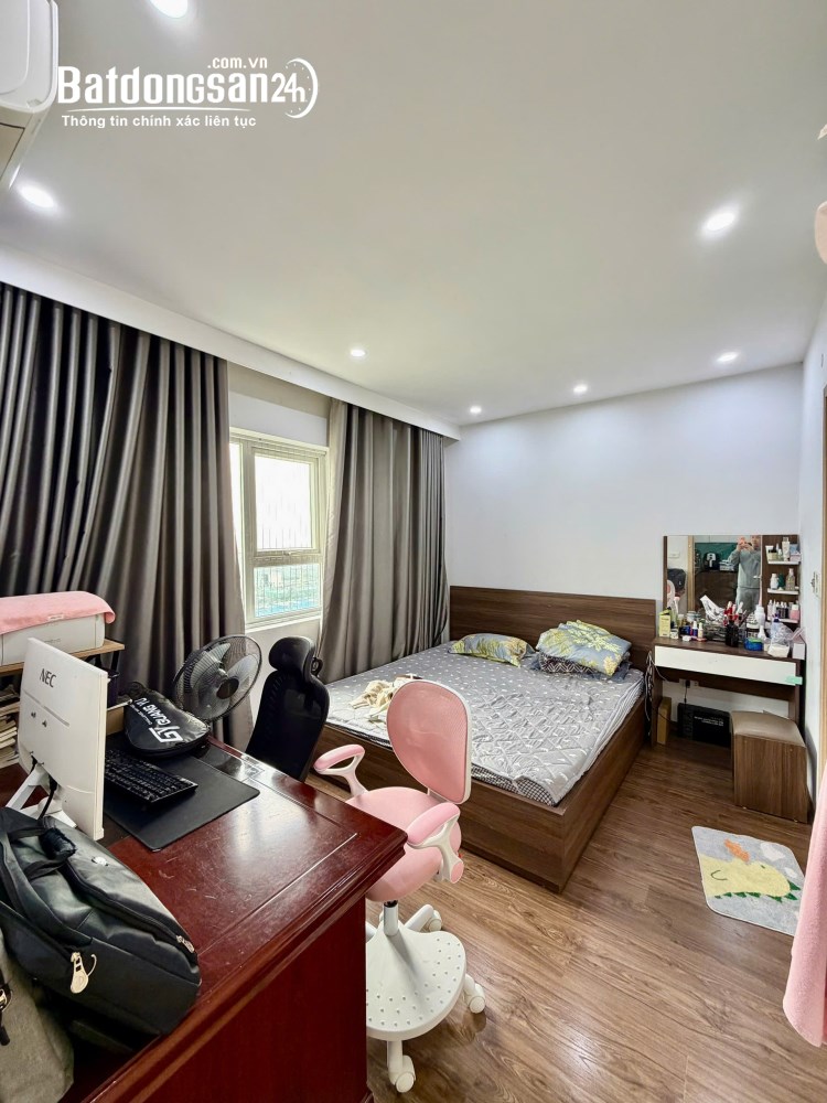  CHỈ HƠN 4 TỶ CÓ NGAY CĂN GÓC 02 NGỦ VIEW HỒ, 80 (M2) ,06 TÒA MỚI, KĐT THANH HÀ, HÀ Đ
