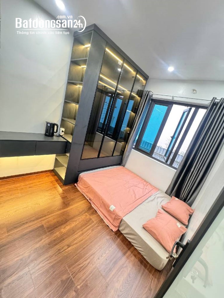 NHÀ 2 THOÁNG MỚI KENG TRUNG TÂM ĐỐNG ĐA  – FULL NỘI THẤT – GẦN PHỐ