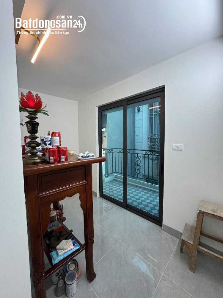 BÁN NHÀ LẠC LONG QUÂN – GẦN HỒ TÂY – NGÕ RỘNG THÔNG – FULL NỘI THẤT