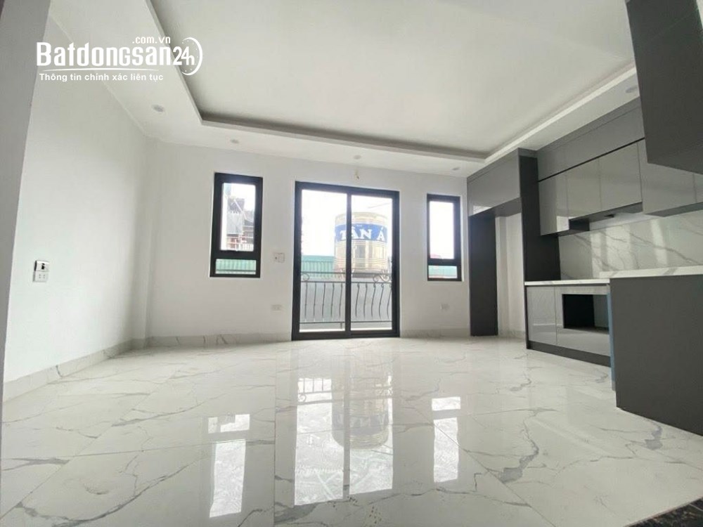 NHÀ GẦN PHỐ TRẦN QUANG DIỆU 6 TẦNG THANG MÁY XÂY MỚI_33m2_GẦN Ô TÔ_2 THOÁNG, 10.x tỷ