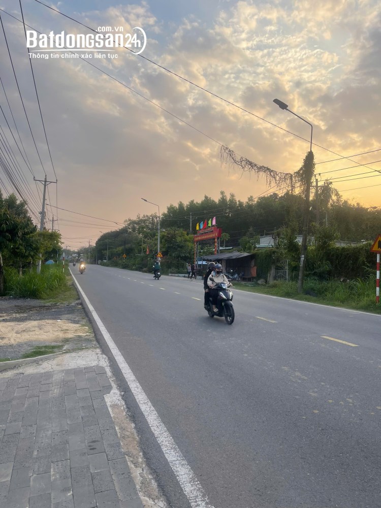 Bán đất 2600m2 mặt tiền kinh doanh đường DT 768 (X. Trị An) chỉ 16 tỉ