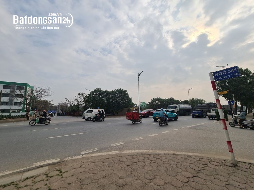 123m2 đất đấu giá 31ha, Trâu Quỳ, Gia Lâm, HN. Đường 13m view vườn hoa. Lh 0989894845