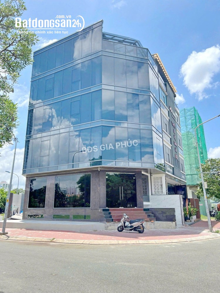 Bán nhà mặt tiền Đường 11, Phường Tân Thuận (Quận 7 cũ), Hồ Chí Minh