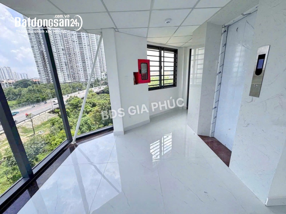 Bán nhà mặt tiền Đường 11, Phường Tân Thuận (Quận 7 cũ), Hồ Chí Minh