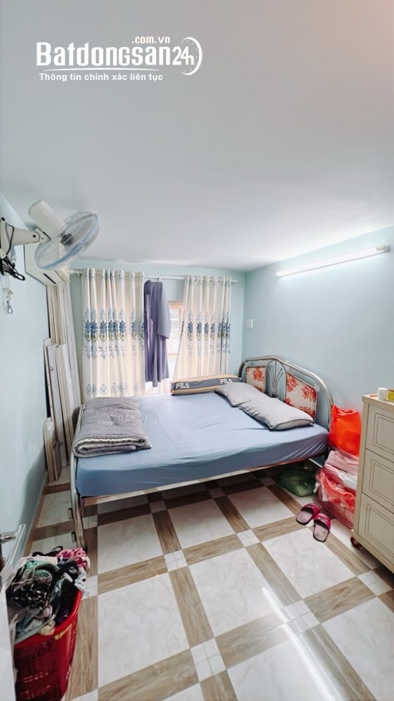 Bán nhà Đường Xóm Chiếu5 tỷ 