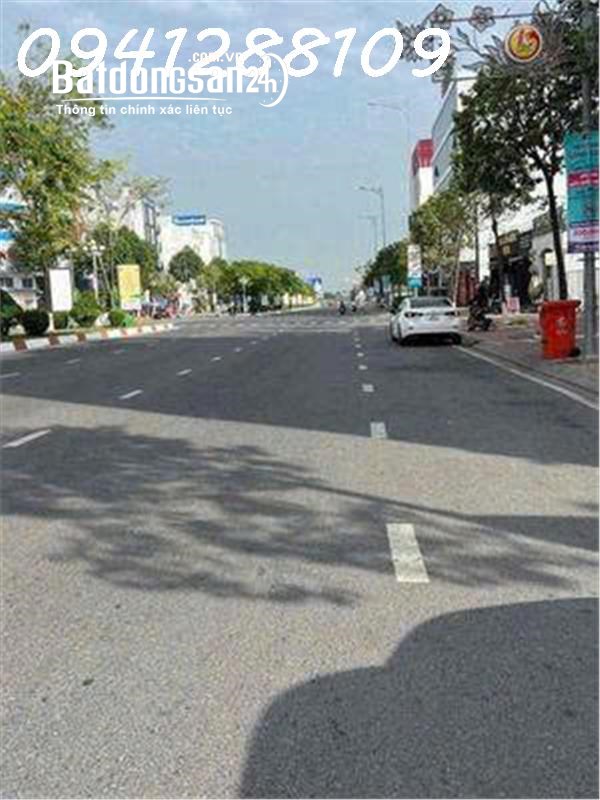 Bán hoặc cho thuê đất mặt tiền đường Hùng Vương, Thành Phố Tân An, Long An, DT 360m2