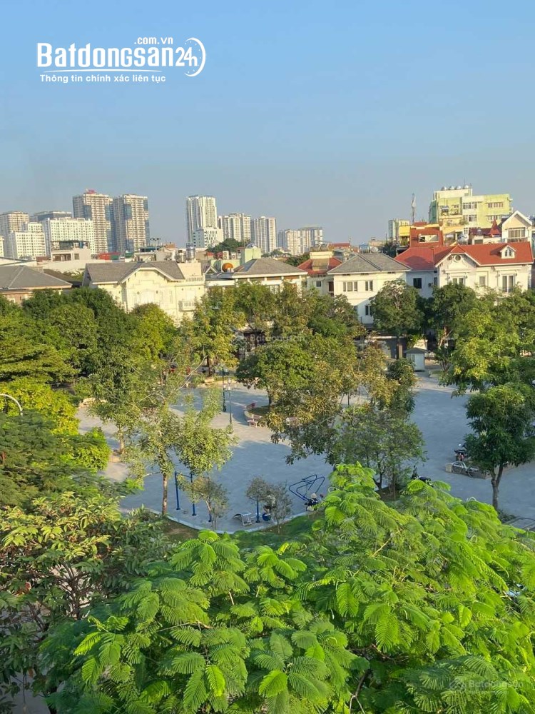Biệt thự khu nhà ở cán bộ Quốc Hội- Phùng Khoang, Trung Văn, dân trí víp DT 110m2, xd