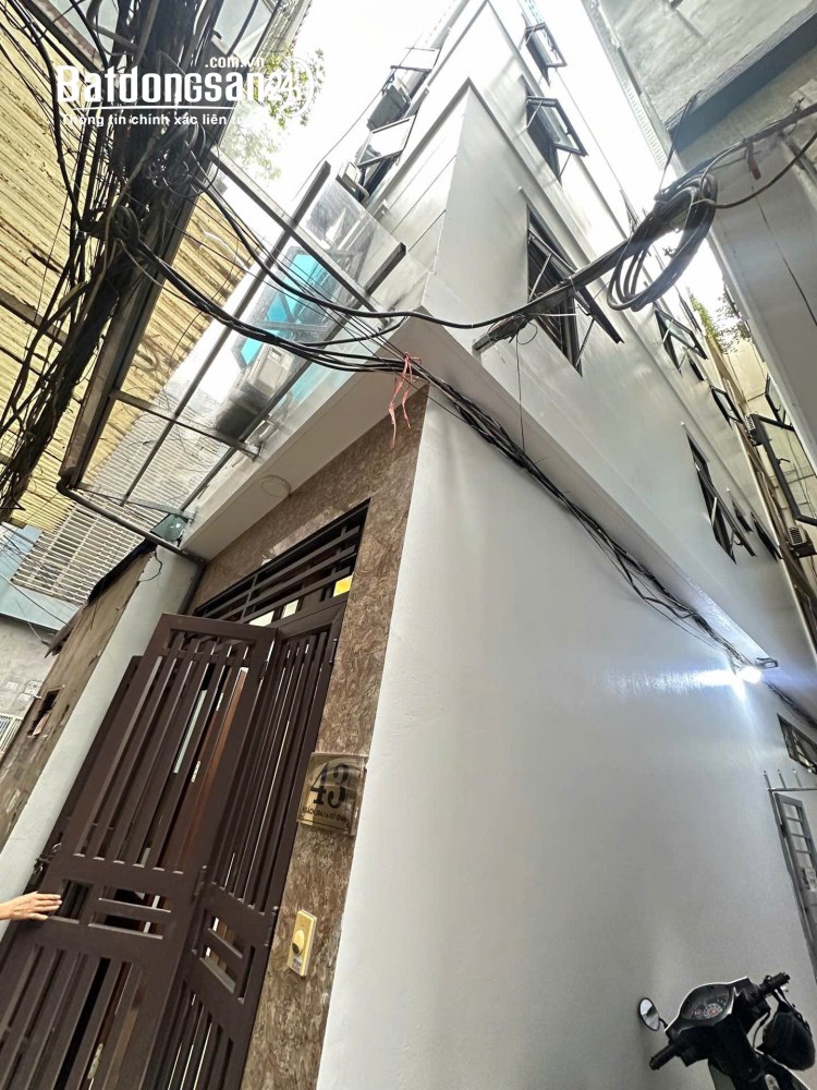 Bán nhà Mỹ Đình 30m2 5 tầng lô góc ngõ thông ở ngay