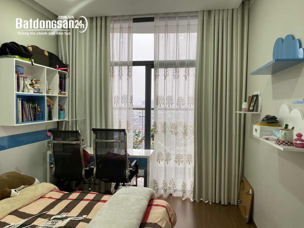 Bán gấp căn hộ chung cư cao cấp Tràng An Complex - 98m2 ( 3PN) – ban công Full kính.