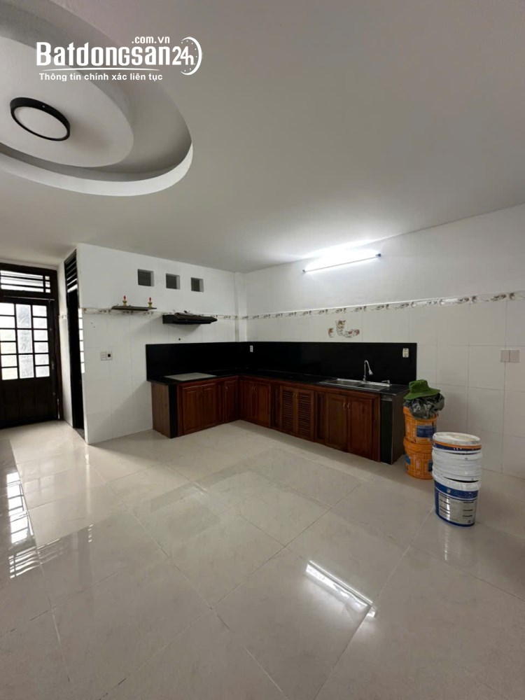 30tr /Cho Thuê nhà 5 tầng ,Lê Văn Hiến,7 phòng,Sát Phường NH Sơn,BV 600 giường,Đ Nẵng