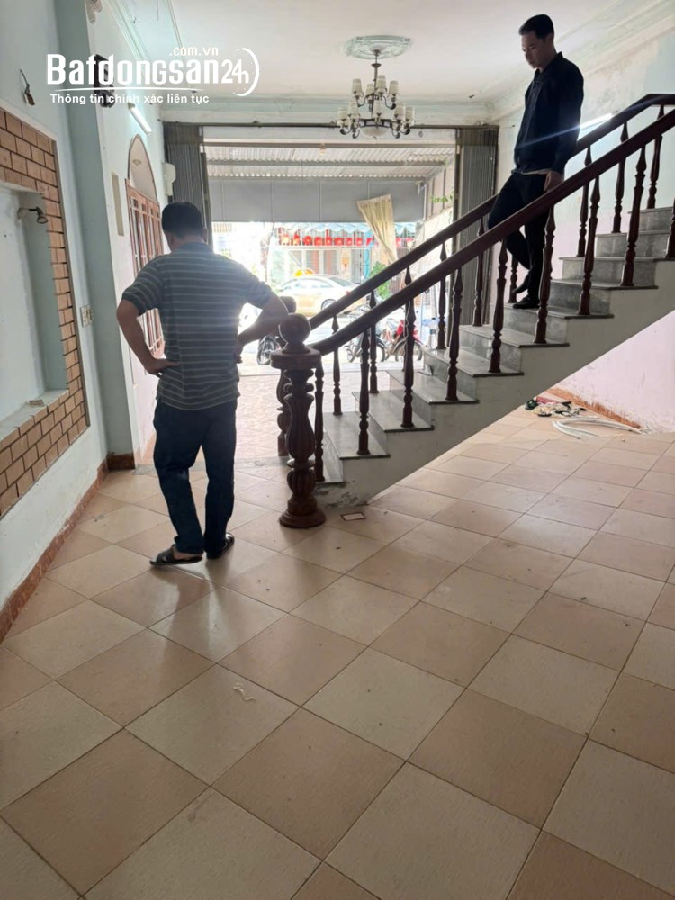 12 tỷ/ Nhà 2 tầng đường Hoài Thanh sát Cầu Trần Thị Lý -ĐH Kinh Tế