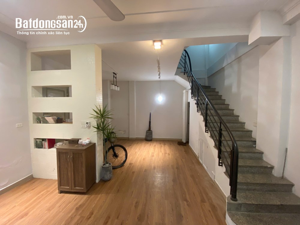 Cho thuê mặt bằng Đường Tứ Liên, Phường Tây Hồ (Q Tây Hồ cũ), Hà Nội