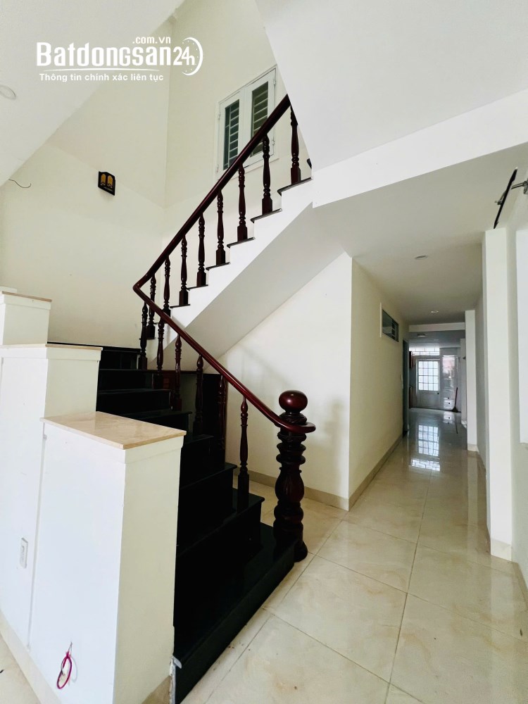 10,9 tỷ.Nhà 2 tầng, đường  Ỷ Lan Nguyên Phi, Hòa Cường, Hải Châu, Đ Nẵng