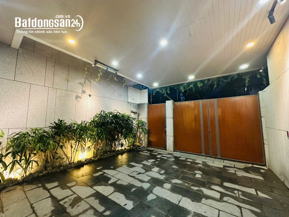 26,5 tỷ/137m2,Nhà 3 Tấm.Đường Nại Nam 8, sát vòng quay mặt trời Đà Nẵng