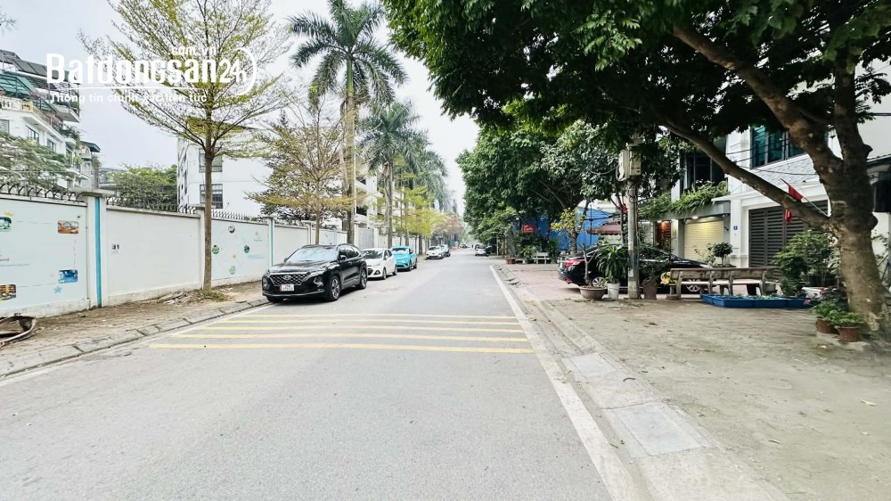 biệt thự mini Lâm Hạ, 90m,MT 5.6, phân lô ôtô tránh, sát đường nối