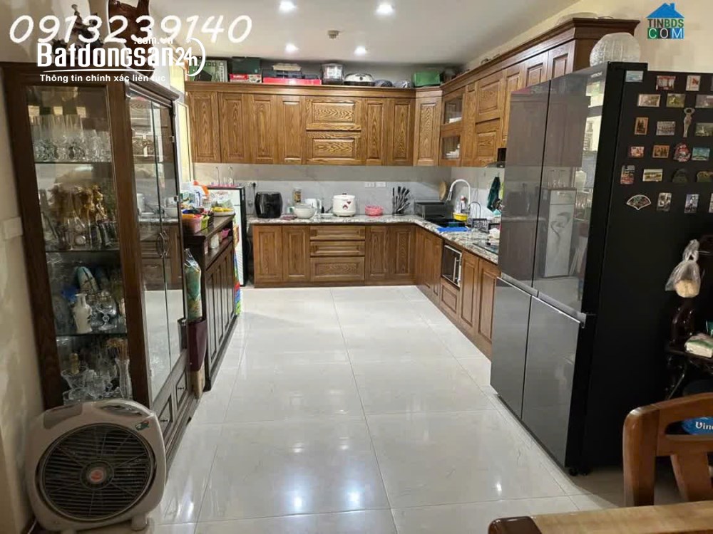 Tôi ( Chính chủ) cần bán căn hộ tại Chung cư 25 Lạc Trung, phường Vĩnh Tuy, DT 156m2