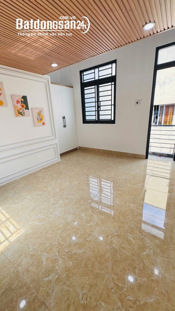 Nhà Nhỏ Xinh Quận 7 - DTSD 36m - 2PN - Gần Hẻm Xe Hơi - Nhỉnh 2 Tỷ