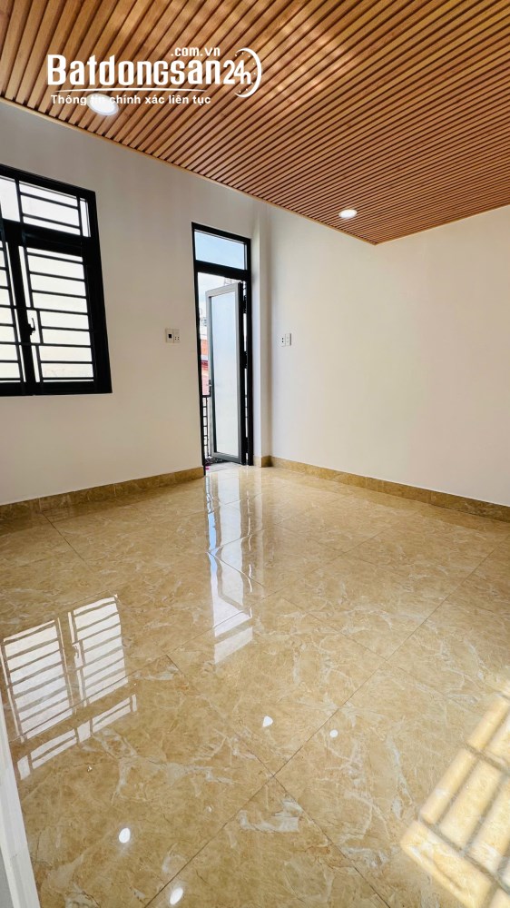 Nhà Nhỏ Xinh Quận 7 - DTSD 36m - 2PN - Gần Hẻm Xe Hơi - Nhỉnh 2 Tỷ