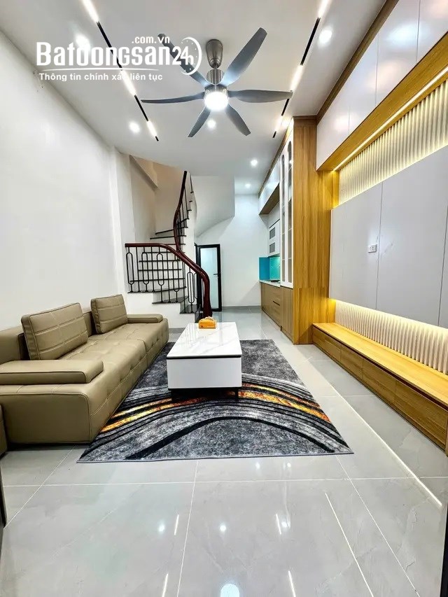 Bán nhà Đường Lạc Long Quân- Ô TÔ ĐỖ CỔNG- NHÀ PHỐ KHU PHÂN LÔ
