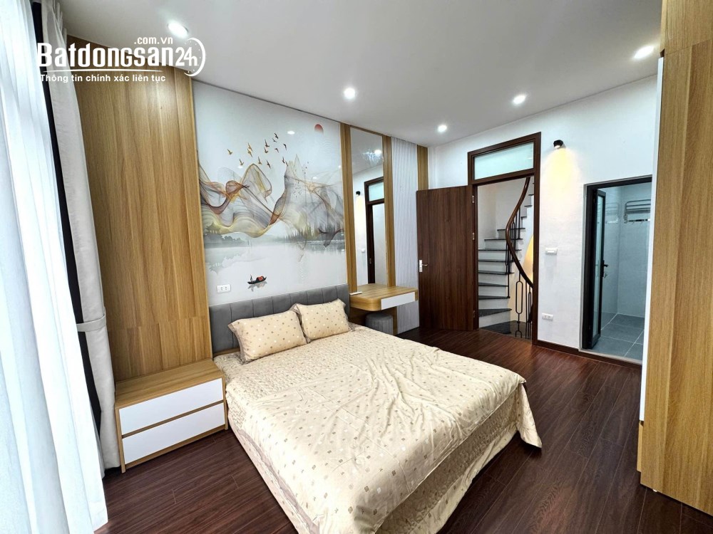 Bán nhà Đường Lạc Long Quân- Ô TÔ ĐỖ CỔNG- NHÀ PHỐ KHU PHÂN LÔ