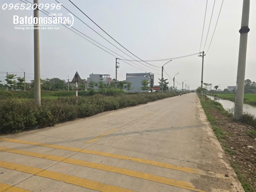 Cần tiền bán nhanh lô đất mặt tiền Xã Khánh Hội, Ninh Bình, DT 173m2, giá 5,3 tỷ