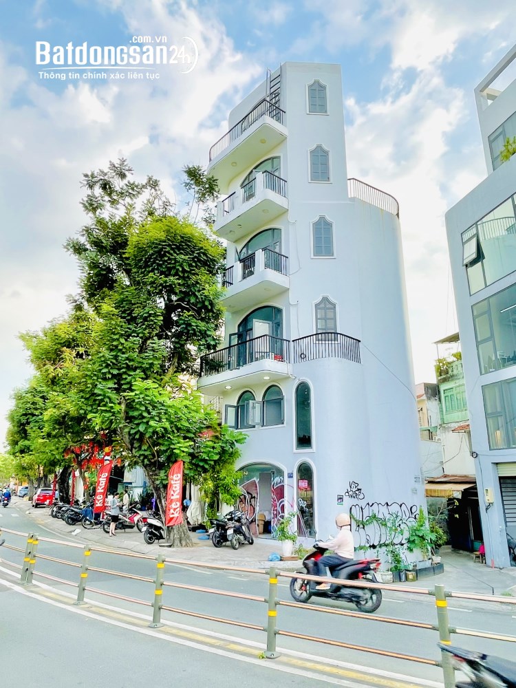 Bán nhà mặt tiền Đường Hoàng Sa, Phường Tân Định (Quận 1 cũ), TP Hồ Chí Minh