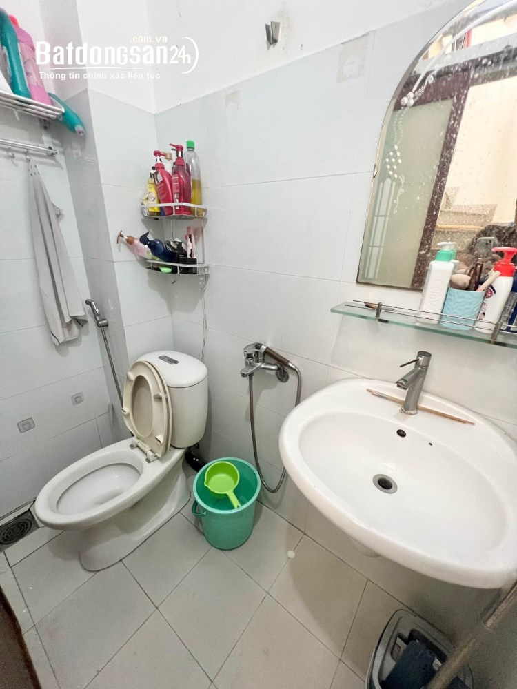 BÁN NHÀ HẺM LÊ VĂN LƯƠNG - KẾ LOTTE MART - NHỈNH 9 TỶ CÓ THƯƠNG LƯỢNG