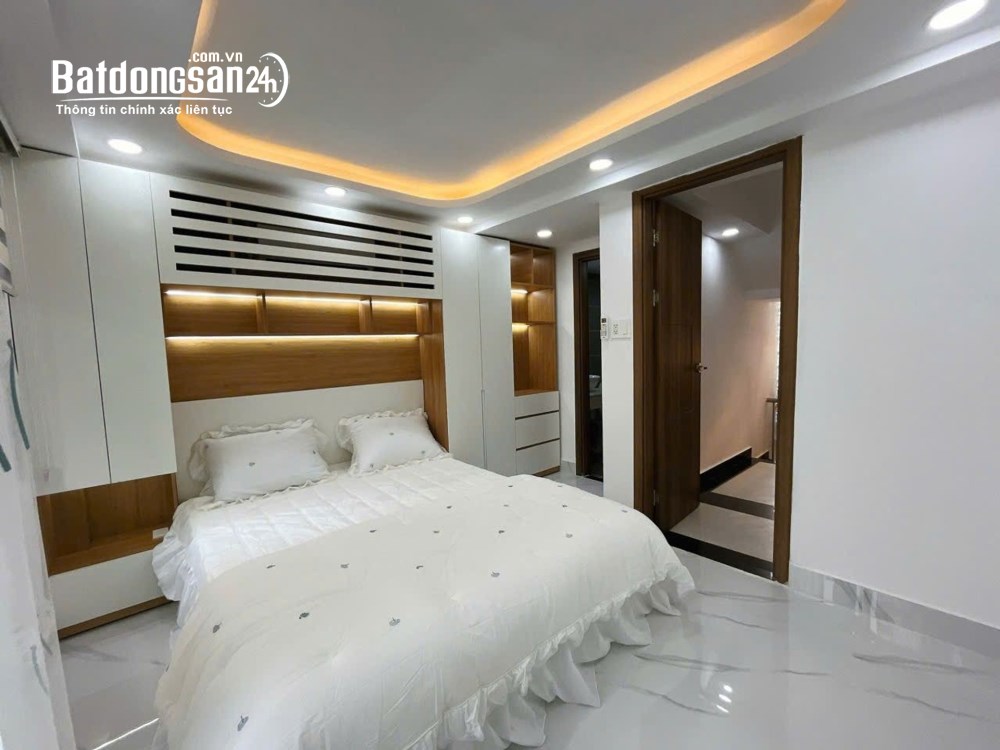 BÁN NHÀ 4 TẦNG NGUYỄN THỊ THẬP -  HXH 1 TRỤC NGAY LOTTEMART -  NHỈNH 7 TỶ