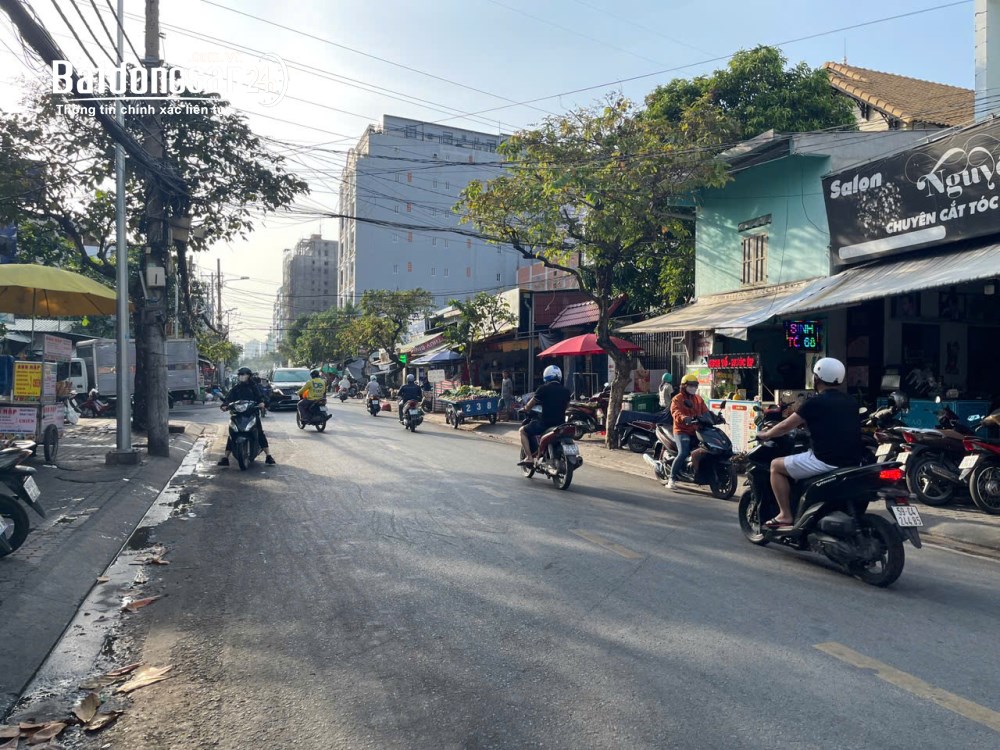 Đất Trống 12x34m Mặt Tiền chính Lý Phục Man Phường Bình Thuận Q7. Giá TL