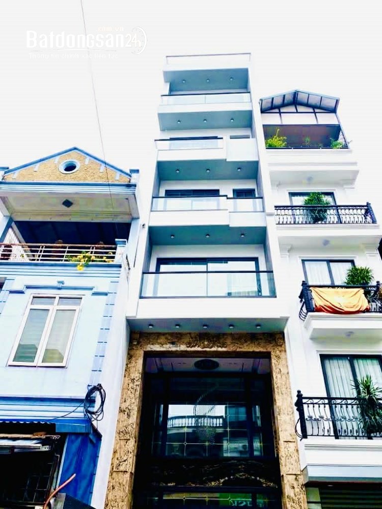 Bán nhà mặt tiền, 8 tầng, thang máy, Đ. Ngọc Lâm, P. Bồ Đề (Q. Long Biên cũ)