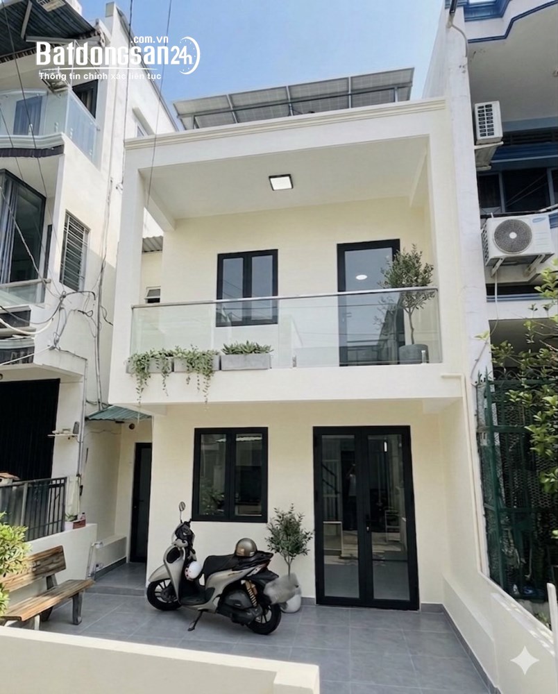 Bán nhà 54m2, 4PN, sát Quận 1, Đ. Hưng Phú, P. Chánh Hưng (Quận 8 cũ), TP Hồ Chí Minh