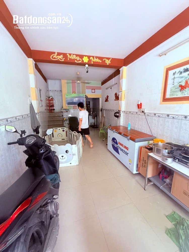 Giảm 500tr còn 7 tỷ, Bán nhà 40m2, Đ. Bông Sao, P. Chánh Hưng (Quận 8 cũ), TP Hồ Chí Minh