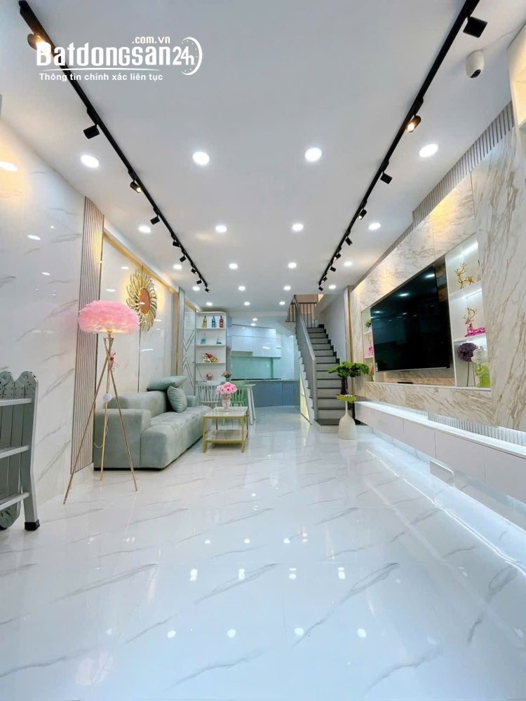 🚨 HIẾM – NHÀ 4 TẦNG NGUYỄN THỊ THẬP – HXH – FULL NỘI THẤT – Ở NGAY 