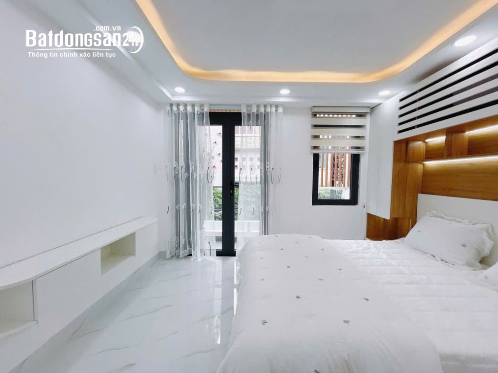 🚨 HIẾM – NHÀ 4 TẦNG NGUYỄN THỊ THẬP – HXH – FULL NỘI THẤT – Ở NGAY 
