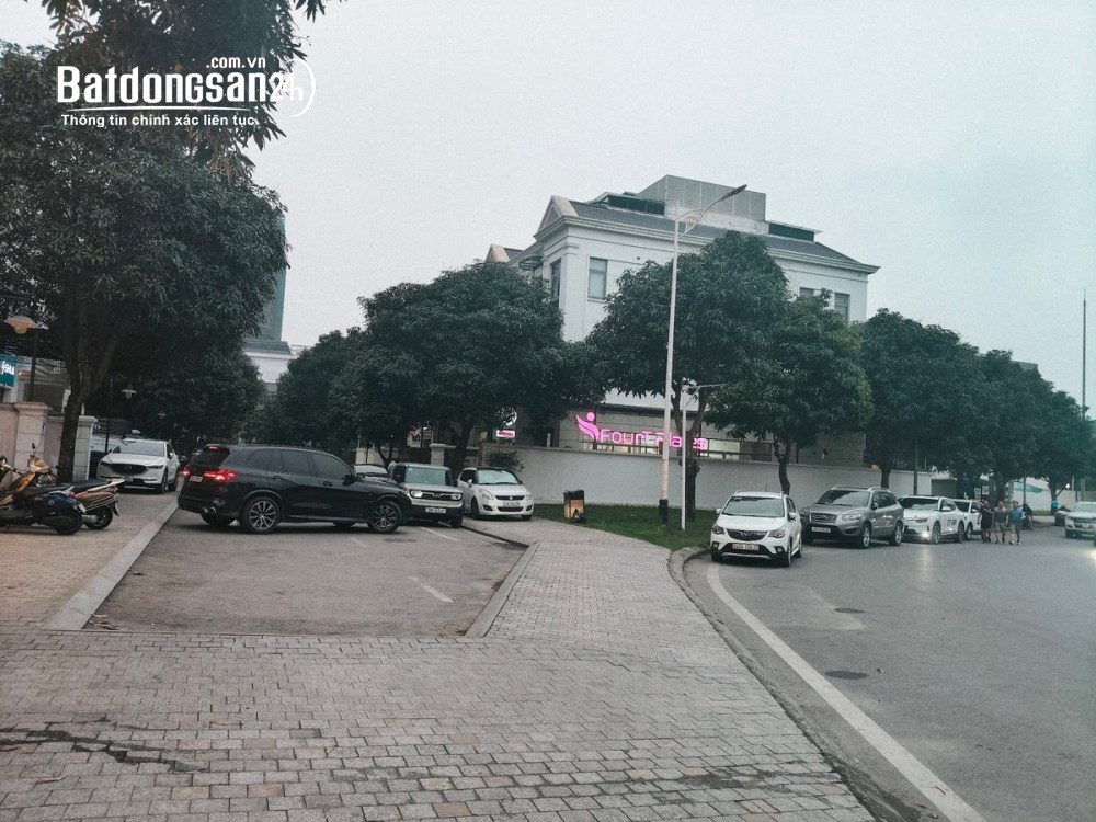 Bán gấp Biệt thự Vinhomes Riverside, Phường Phúc Lợi (Q Long Biên cũ), Hà Nội - giá 56 tỷ